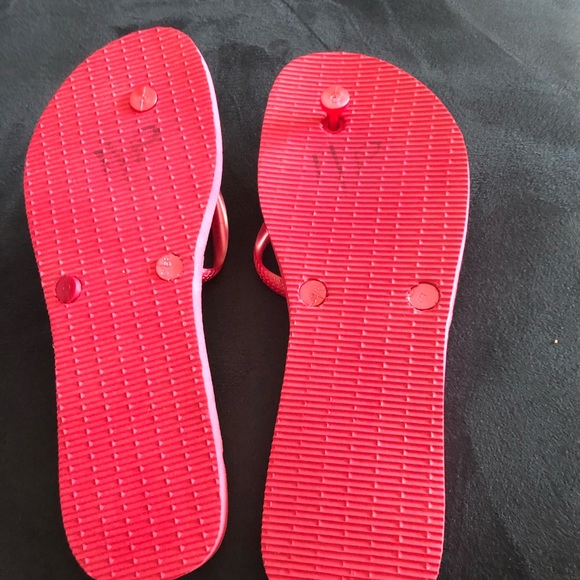 NEW PINK HAVAIANAS FLIP FLOPS - Picture 4 of 8